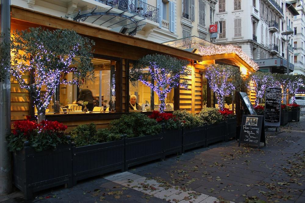 Hotel Annexe